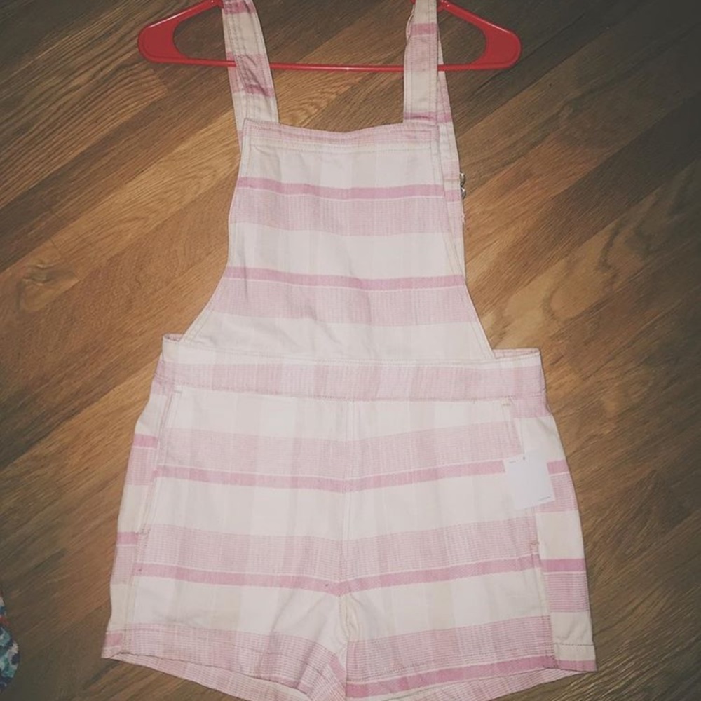 URBAN OUTFITTERS OVERALLS